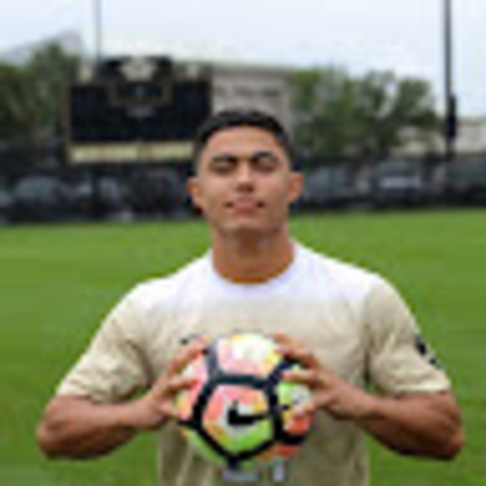 Meet your Posher, Marcos